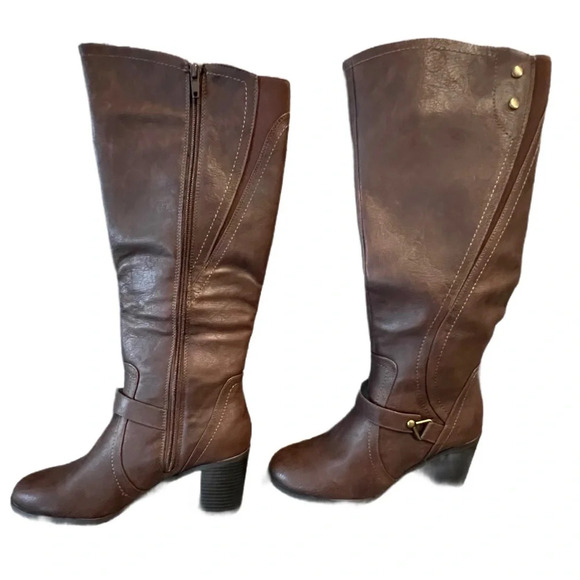 BNIB Easy Street Boots, Size 7.5W, Brown - Picture 3 of 8